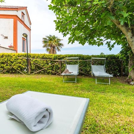 Апартаменты La Terrazza Sul Giardino Прочида Экстерьер фото